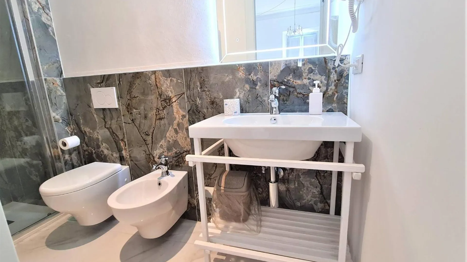 Allegra Viareggio Suite With Jacuzzi Апартаменты